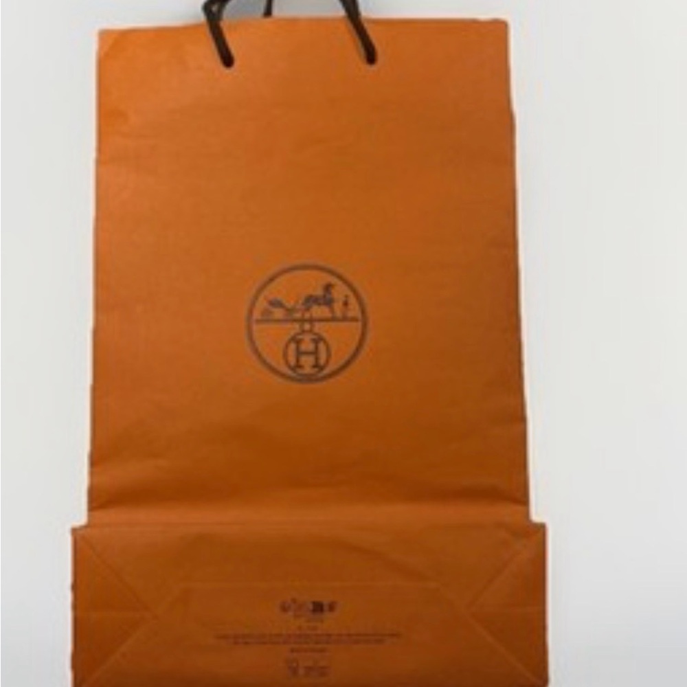 HERMES Paper Shopping Bag (11 x 16.5 x 4)